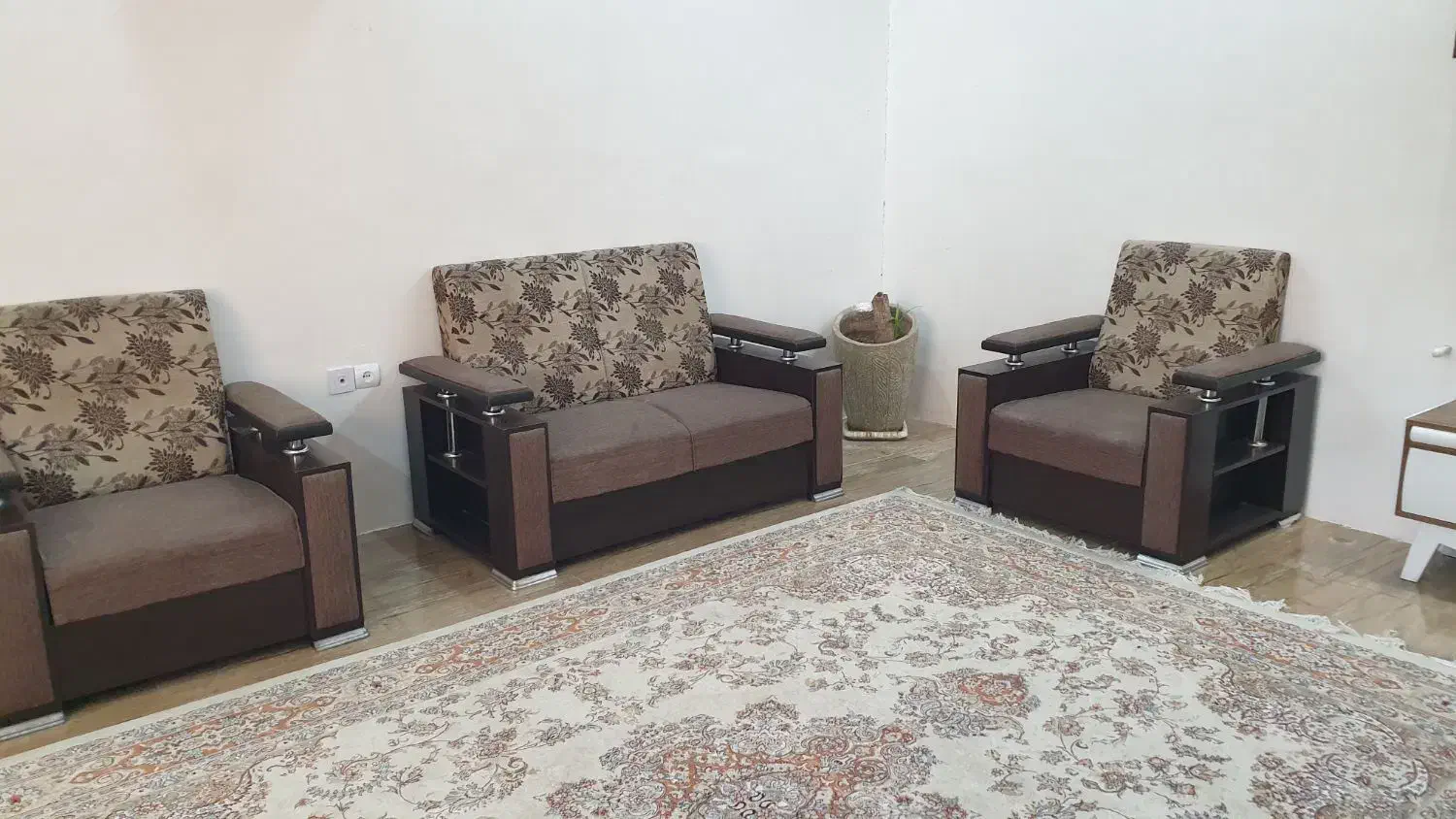 مبلمان ۷ نفره در حد نو|مبلمان خانگی و میز عسلی|هشتگرد, تهران دشت|دیوار