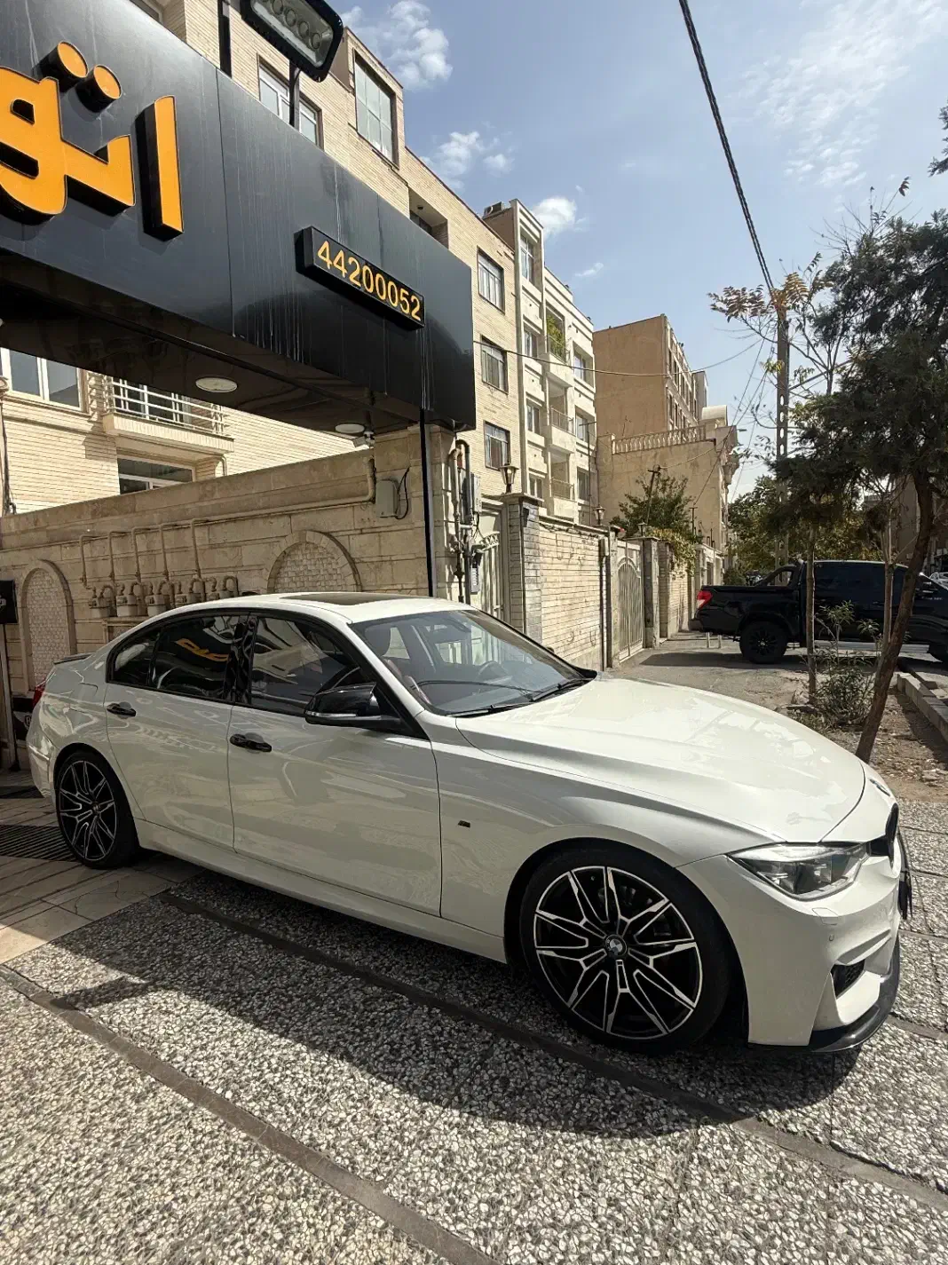 2013 مدل Bmw 320|خودرو سواری و وانت|تهران, صادقیه|دیوار
