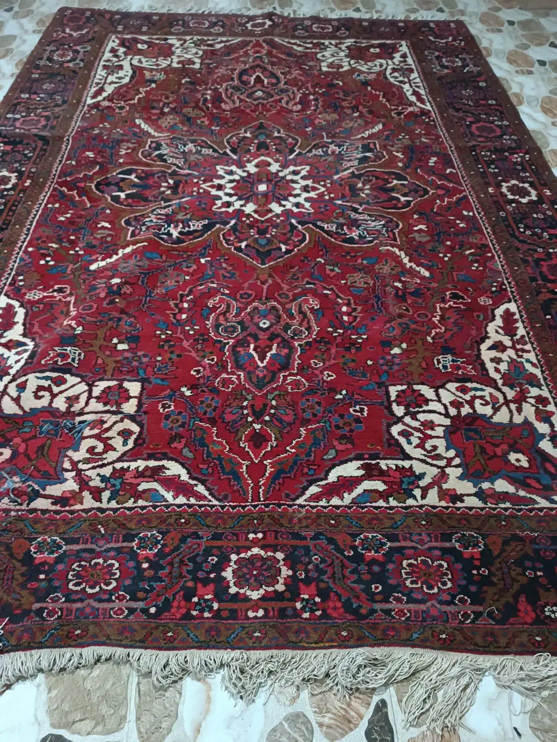 فرش|فرش|عجب شیر, |دیوار