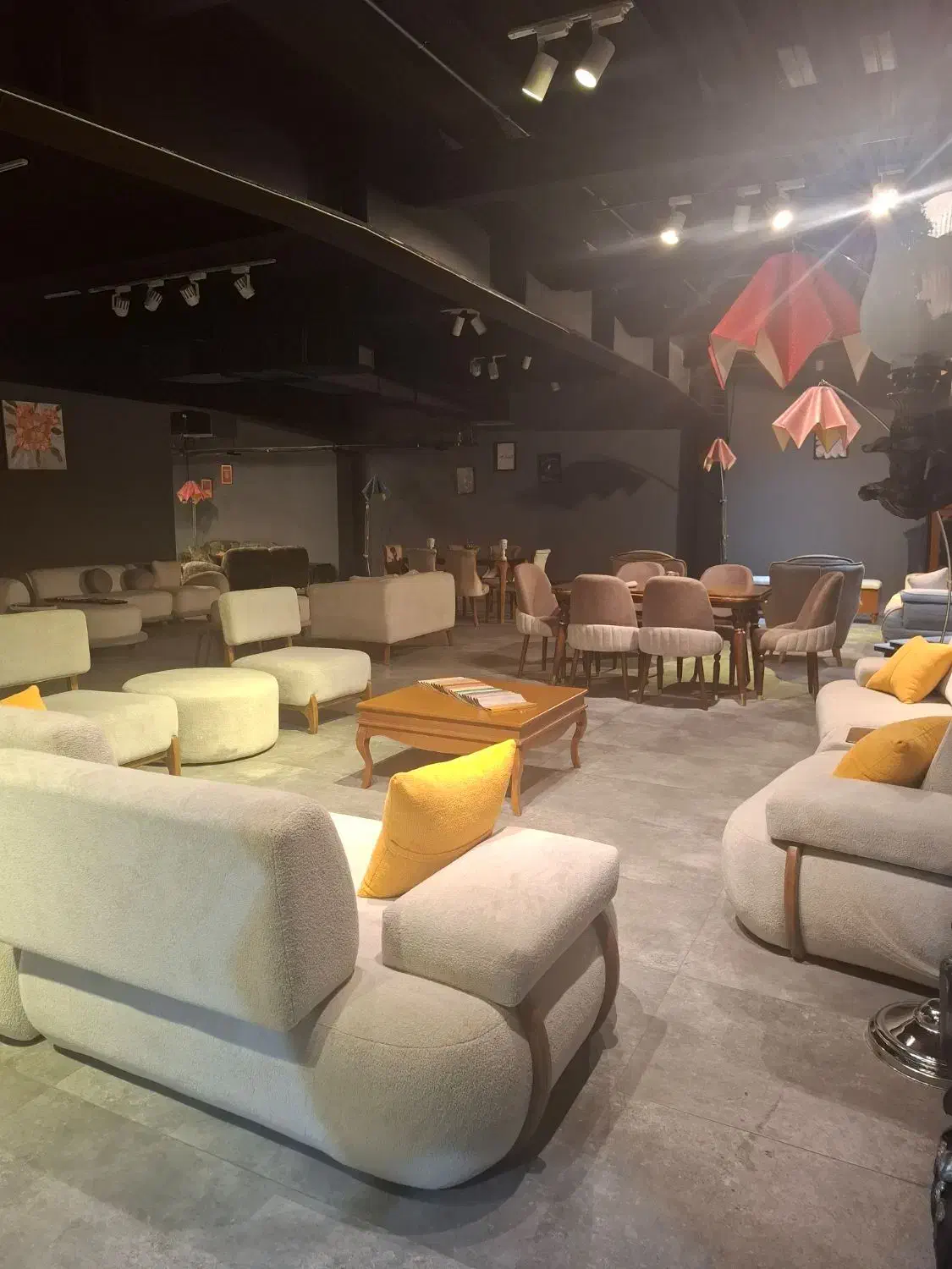 حسابدار باتجربه بازار مبل کمرد|استخدام مالی، حسابداری، حقوقی|پردیس, شهرک صنعتی کمرد|دیوار