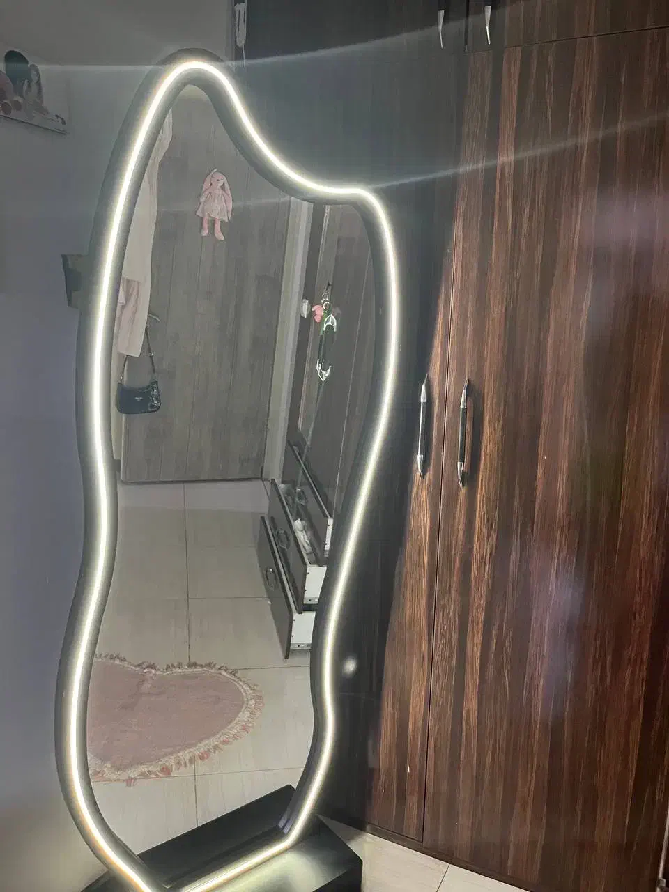 آینه قدی|آینه|سنندج, |دیوار