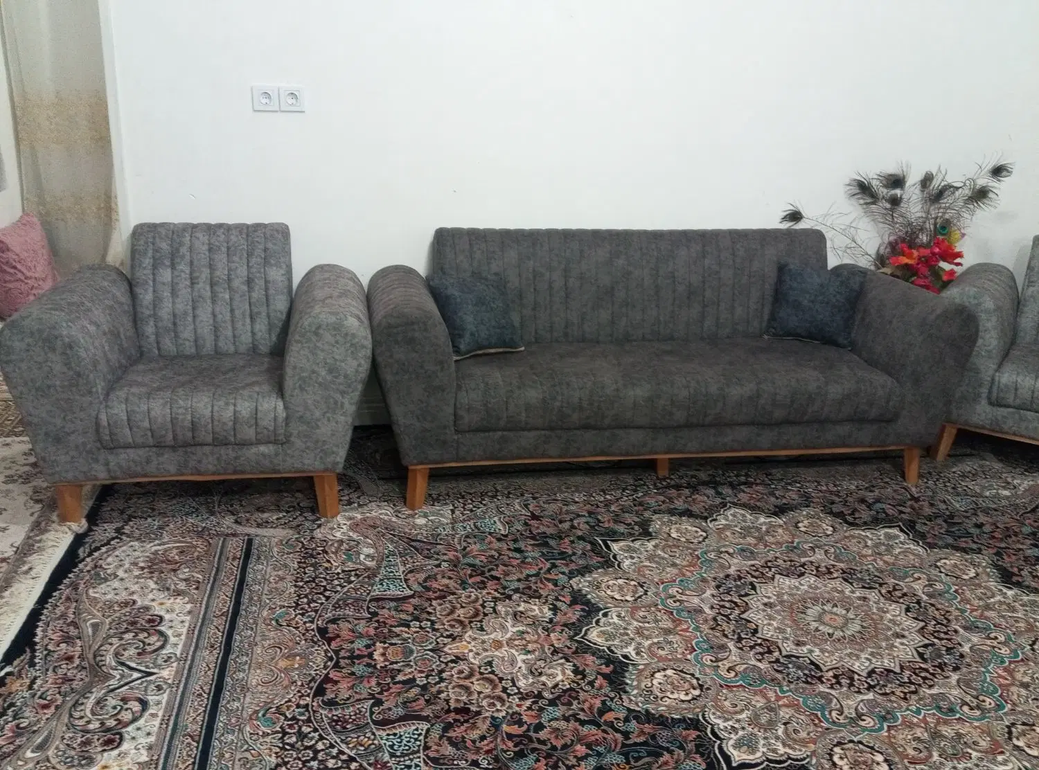 مبل|مبلمان خانگی و میز عسلی|فیروزآباد (فارس), |دیوار