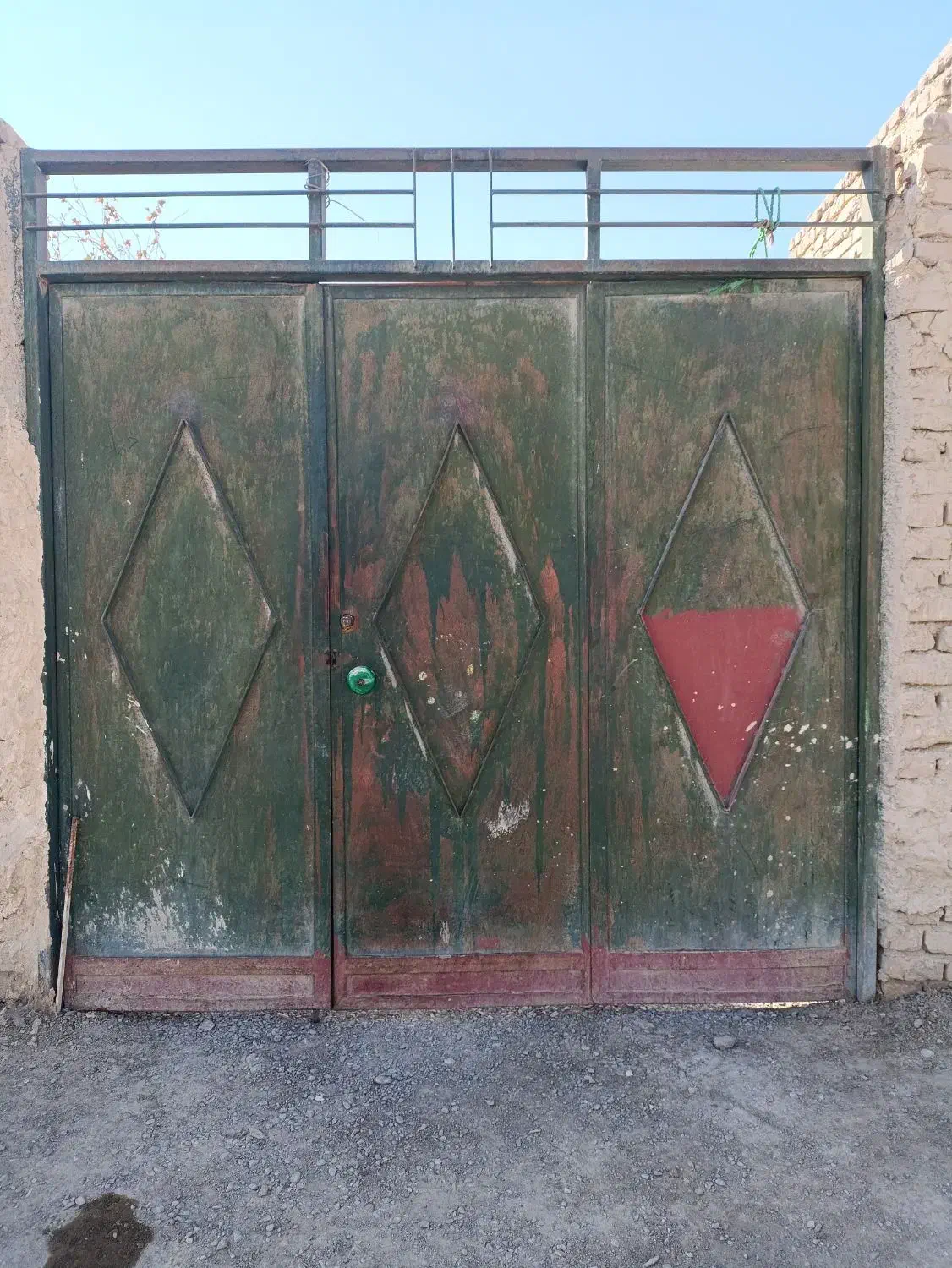 درب حیاط|مصالح و تجهیزات ساختمان|زابل, |دیوار