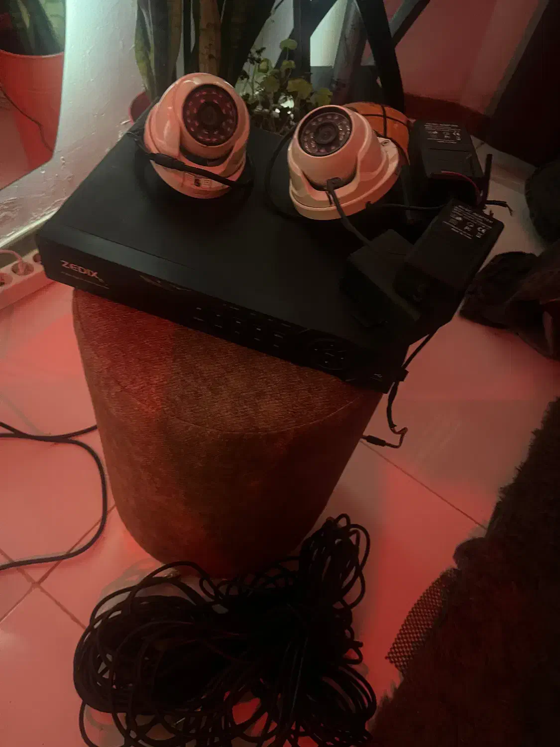 دوربین مداربسته در حد نو|دوربین مداربسته|بابل, |دیوار