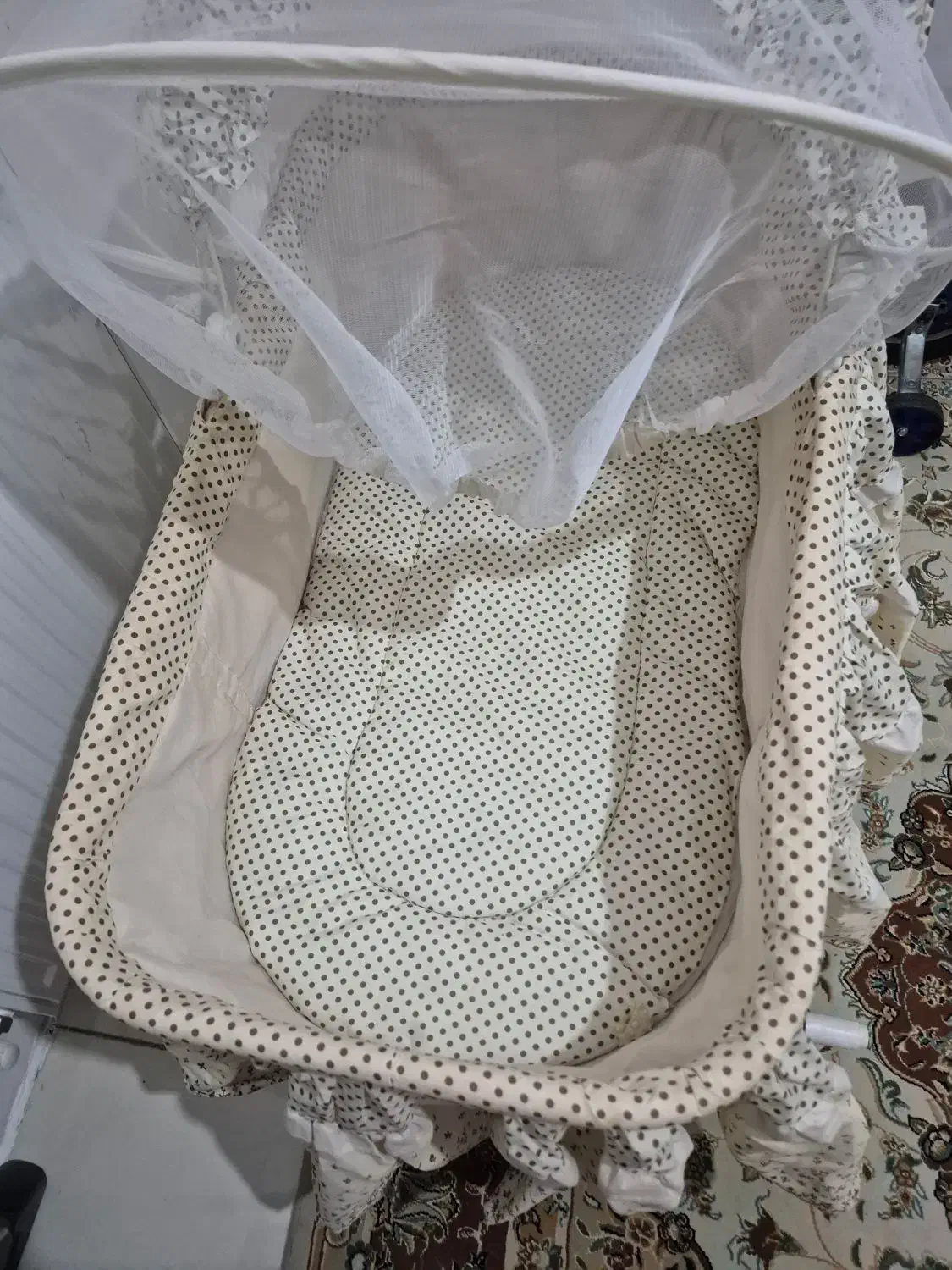 گهواره و صندلی غذا کودک|تخت و صندلی بچه|تهران, هرندی|دیوار