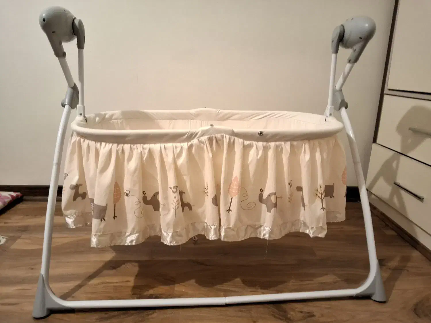 ننو برقی تاشو|اسباب و اثاث بچه|دورود, |دیوار