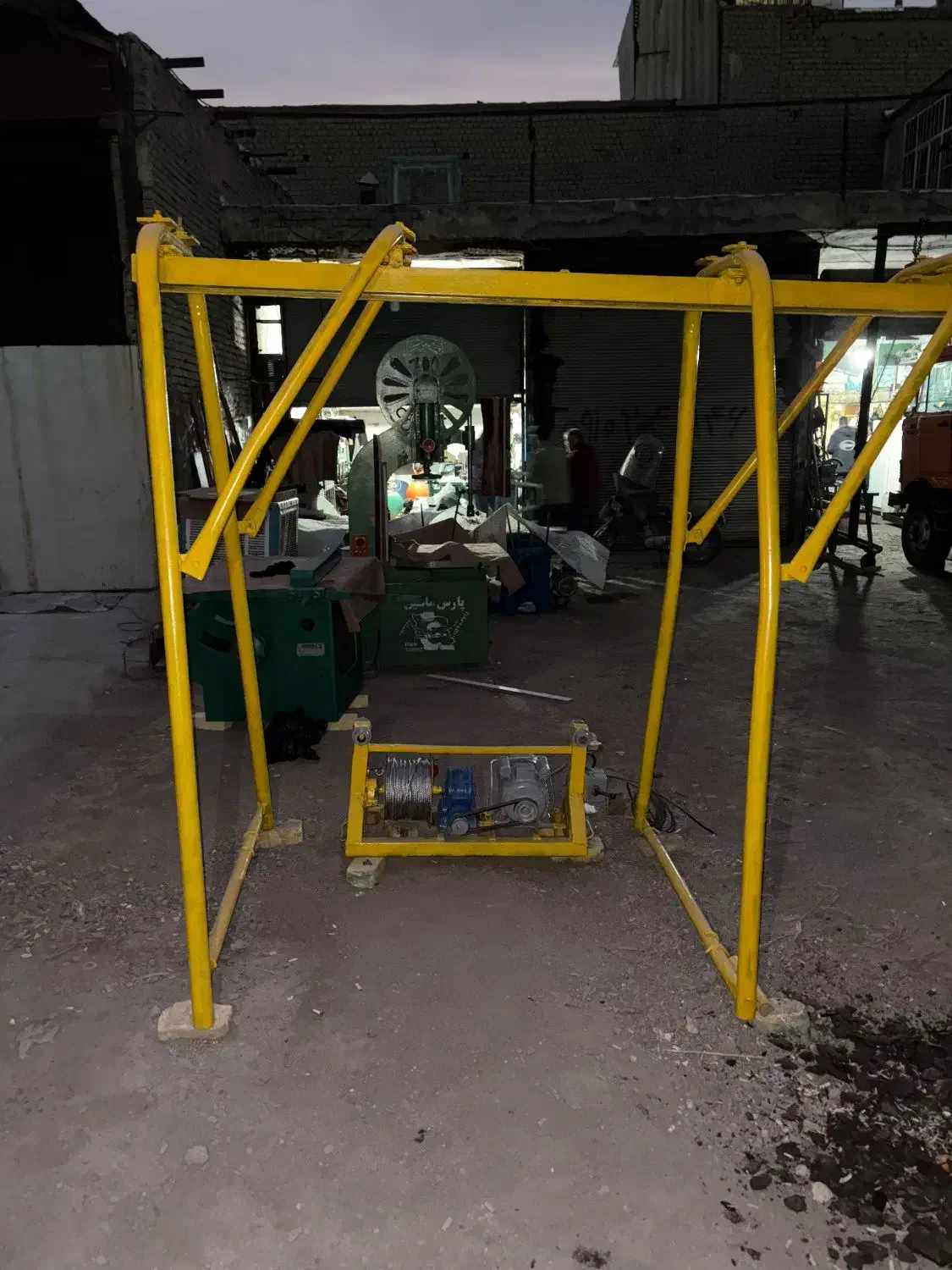 بالابر ساختمانی لوله ضخیم دینام پرقدرت سه اسب تک|ماشینآلات صنعتی|قم, کاسه گران|دیوار