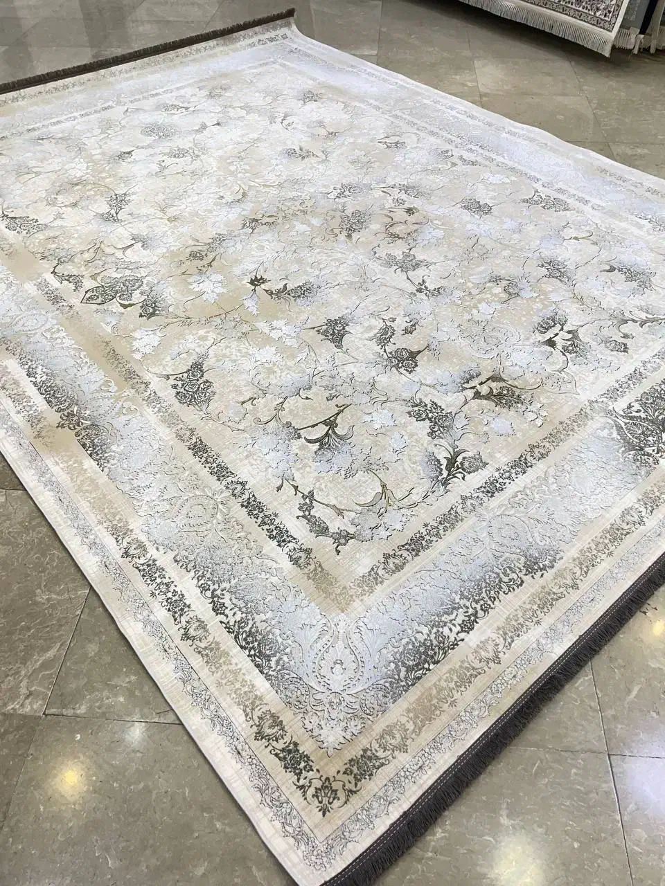 قیمت تولیدی فرش بگیر اقساطی نوباکارکرده ارسالی|فرش|خورموج, |دیوار