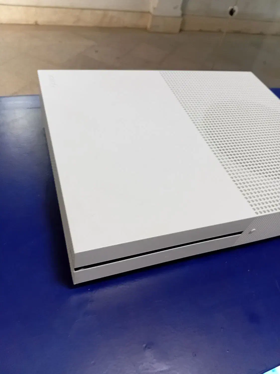 ایکس باکس وان اس xbox one s یک ترا با دسته سری اس|کنسول، بازی ویدئویی و آنلاین|مشهد, سراب|دیوار