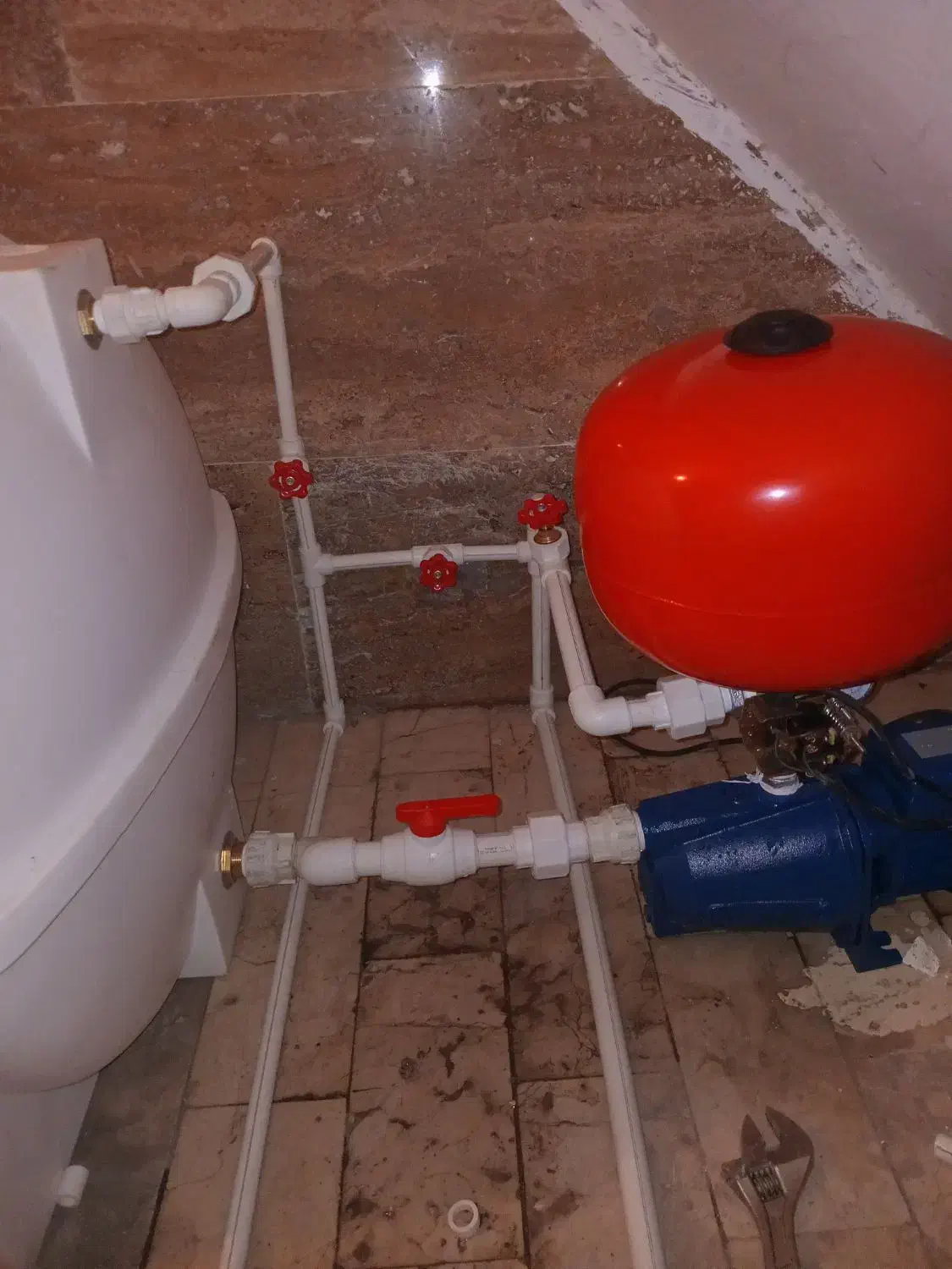 نصب پمپ ولوله کشی سردو گرم ولوله بازکنی|خدمات پیشه و مهارت|تهران, امین حضور|دیوار