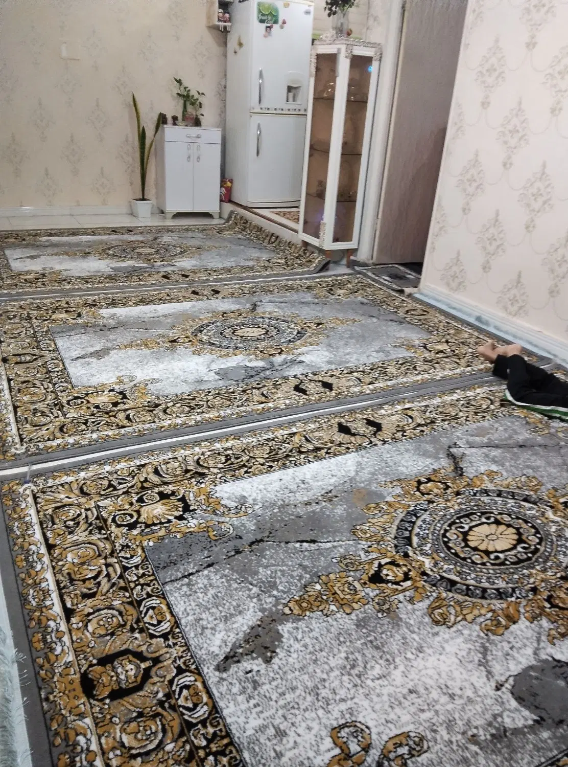 فرش|فرش|گلستان (تهران), |دیوار