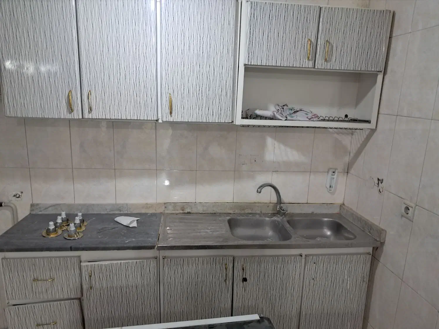 فروش کابینت ، سینک ،شیر آلات و هود|آب‌چکان و نظم‌دهنده ظروف|سمنان, |دیوار