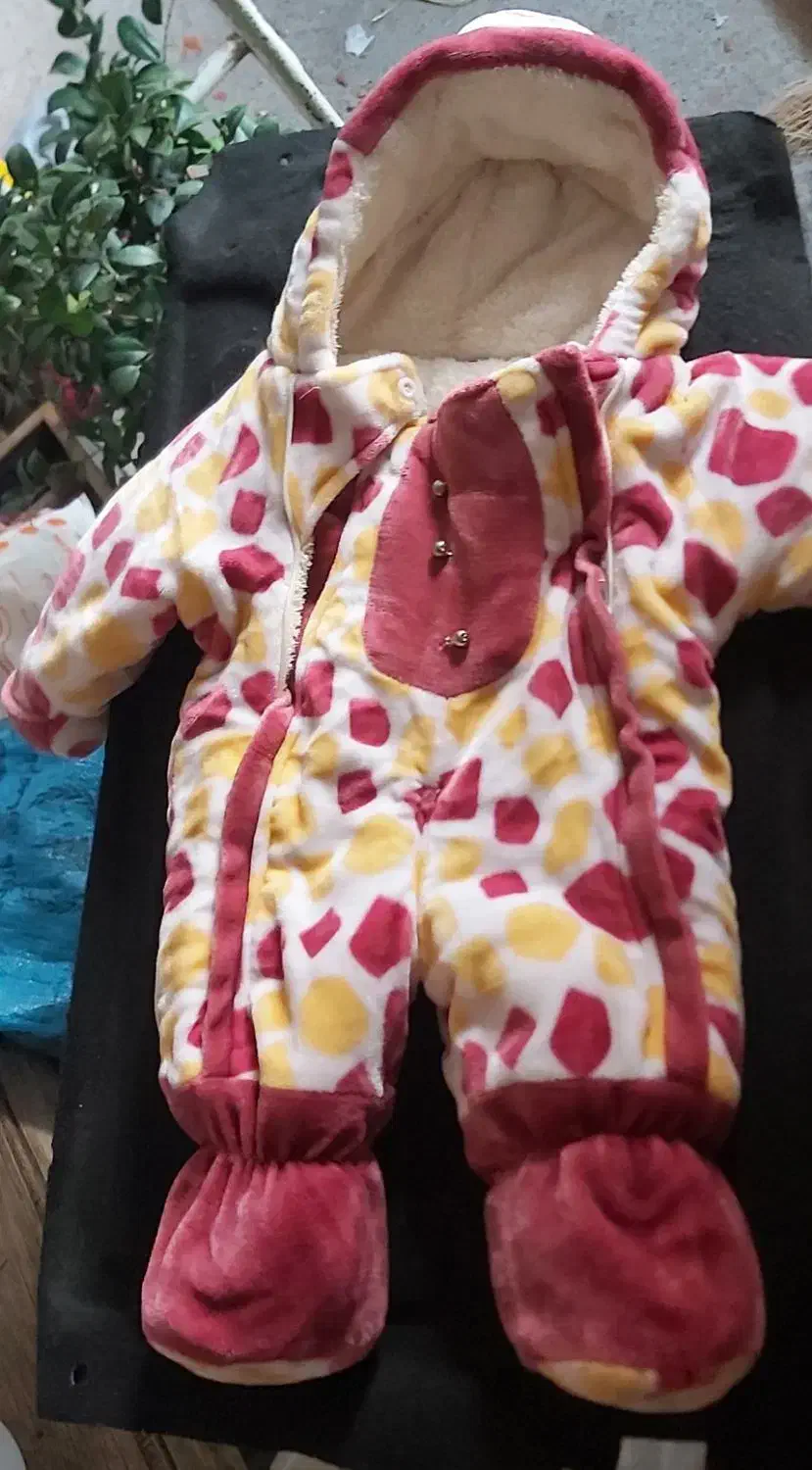 سرهمی داخل کرک|کفش و لباس بچه|صائین قلعه, |دیوار