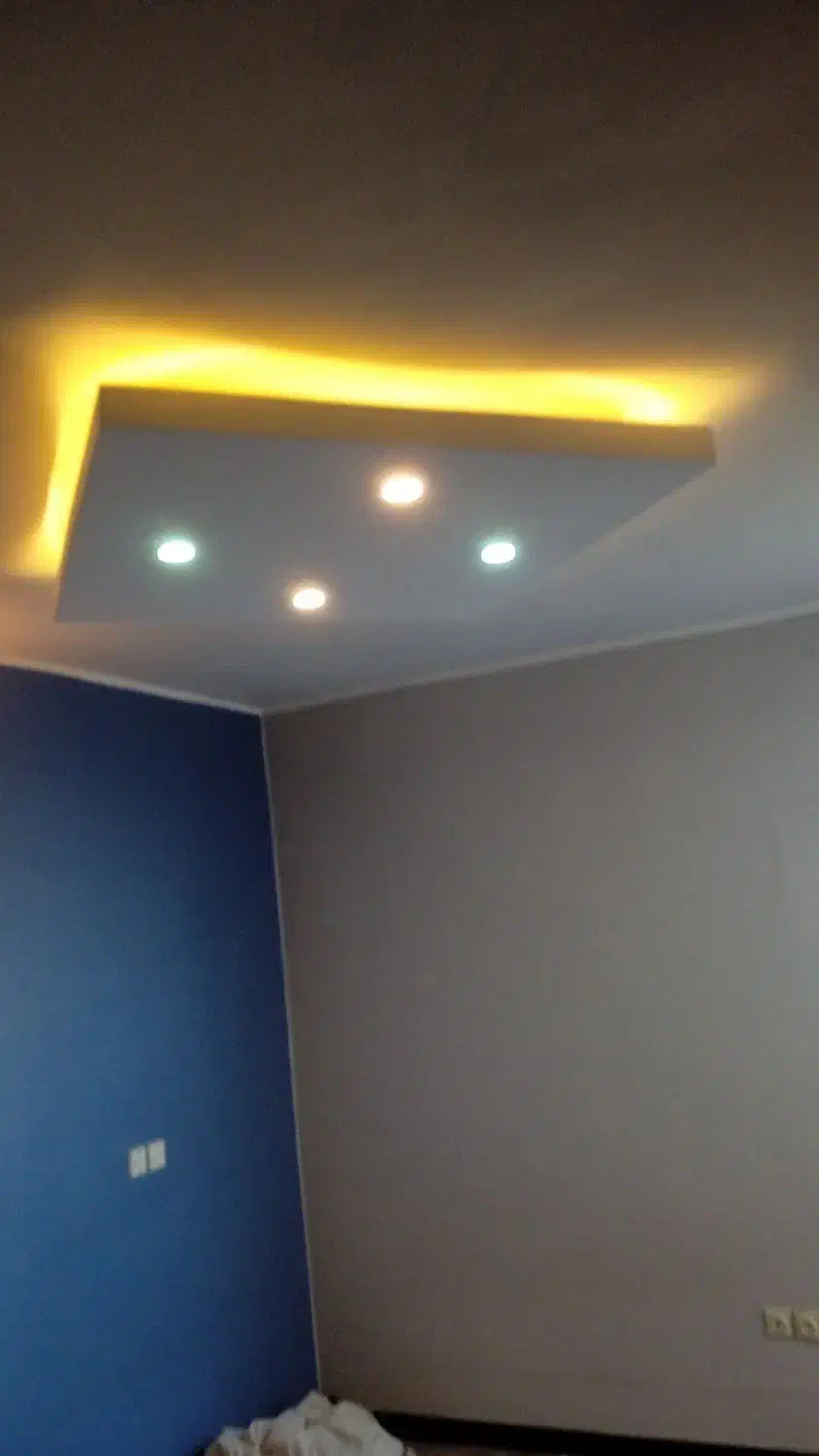 برق کار برقکار ساختمان نصب لاین و هالوژن صدرا|خدمات پیشه و مهارت|صدرا-فارس, فاز ۱|دیوار