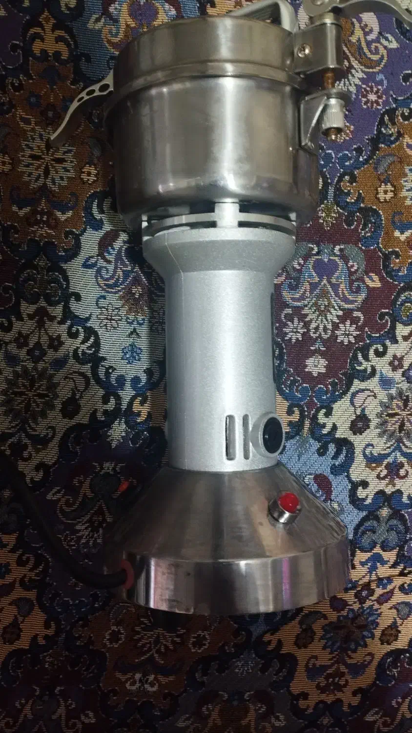 آسیاب صنعتی برقی|خردکن، آسیاب، غذاساز|منجیل, |دیوار