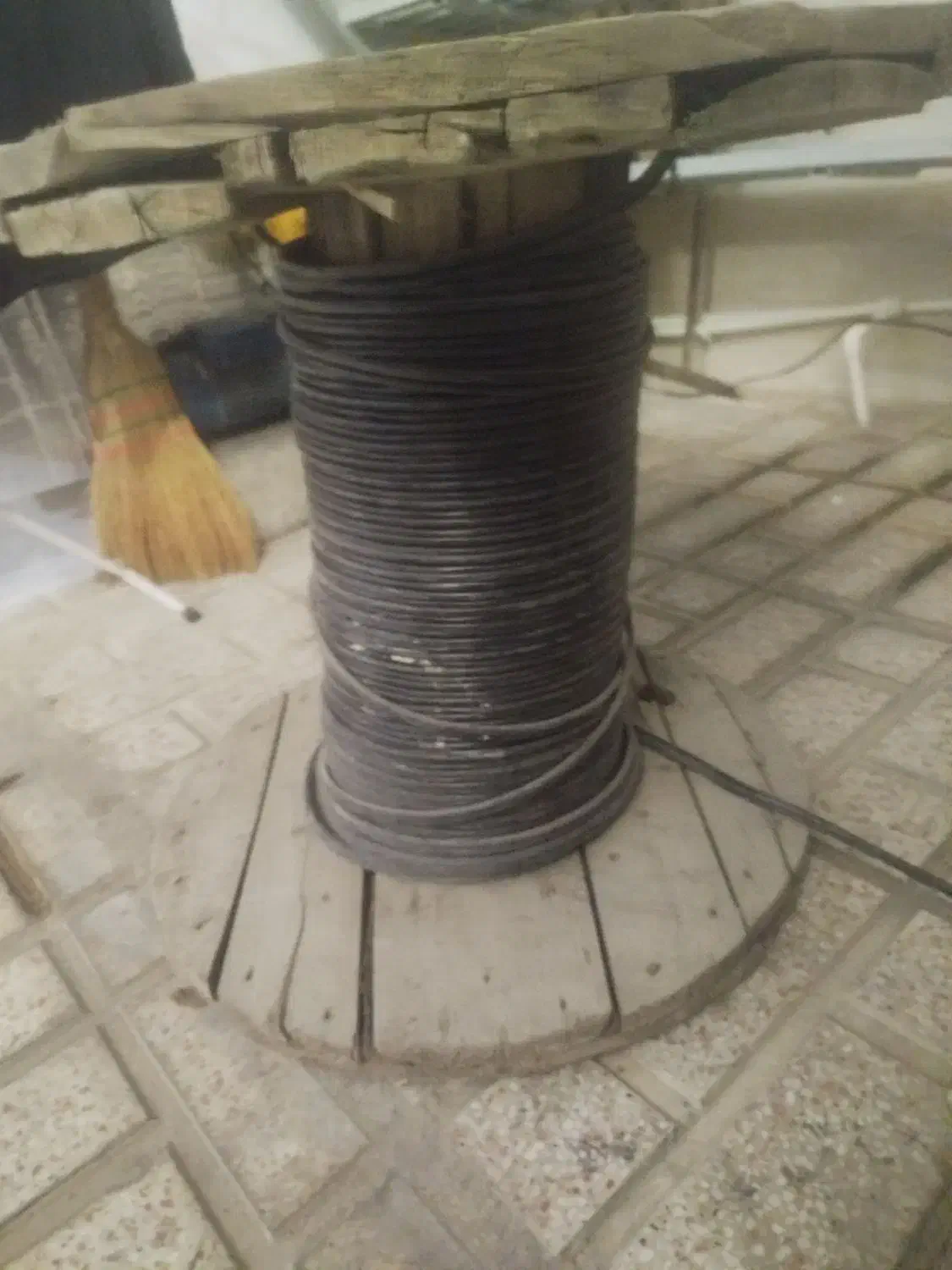 سیم وکابل|مصالح و تجهیزات ساختمان|قدس, شهرقدس|دیوار