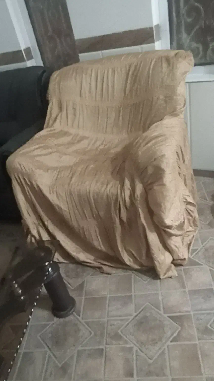 مبل با روکش و میز جلو مبلی|مبلمان خانگی و میز عسلی|بیرجند, |دیوار