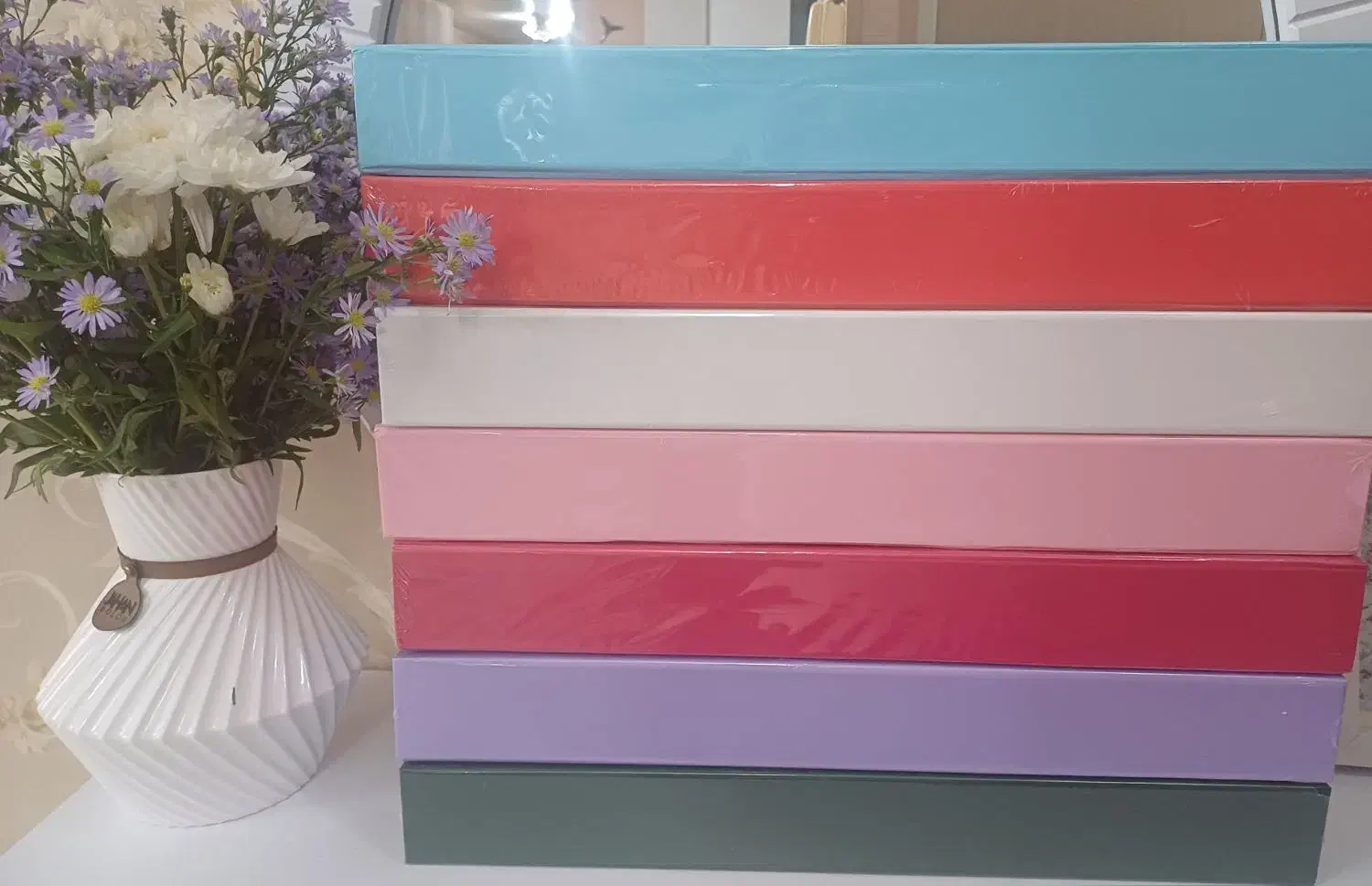 باکس پول‌های کتابی با گل طبیعی|گل مصنوعی|تهران, جوادیه تهرانپارس|دیوار