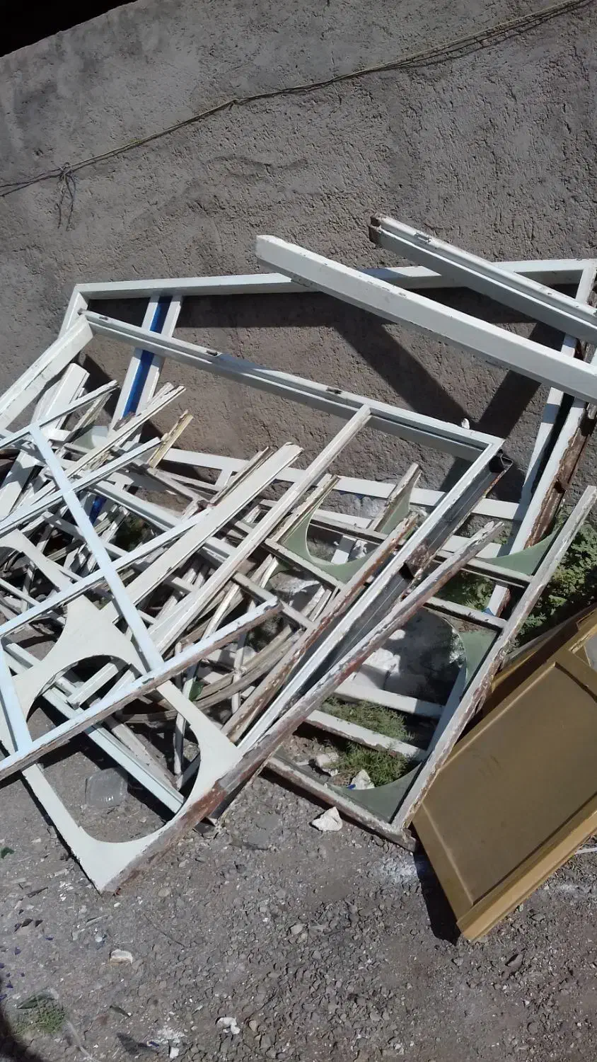 بهترین خریدار ضایعات در محل با باسکول دیجیتال*|عمدهفروشی|کاشان, طالقانی|دیوار