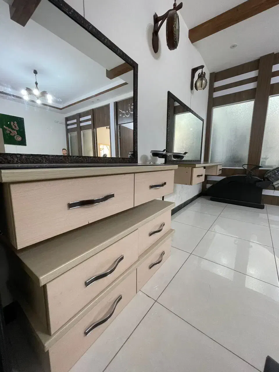 فروش لوازم ارایشگاه|آرایشگاه و سالن‌های زیبایی|قزوین, |دیوار