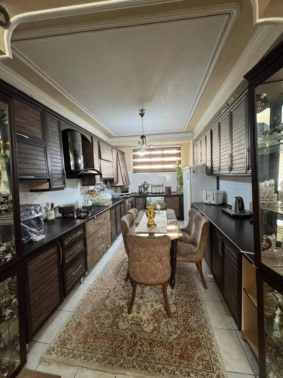 آپارتمان سه نبش یکجا۷۴۷متر یاغچیان|فروش آپارتمان|تبریز, |دیوار