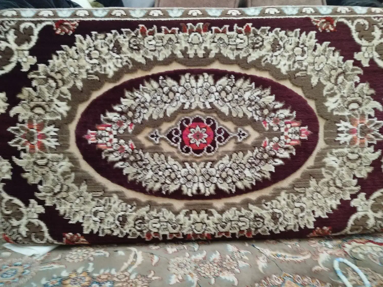 پشتی|پشتی|همدان, |دیوار