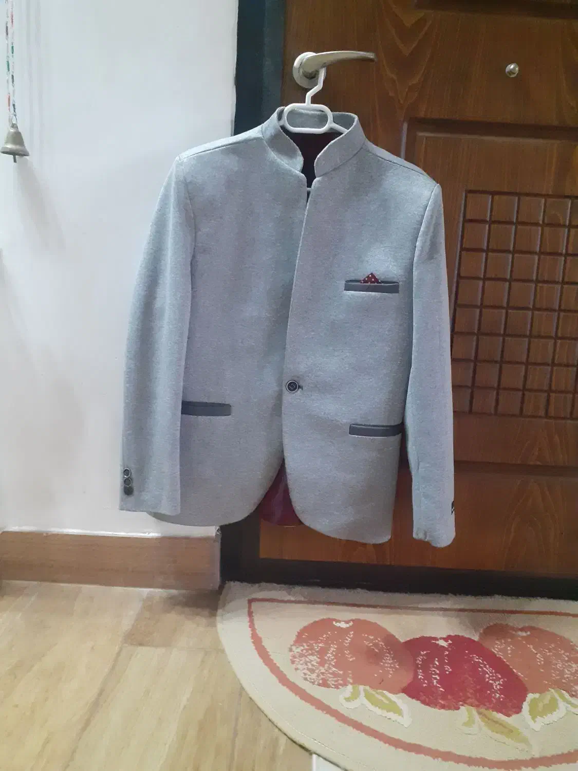 تک کت مجلسی شیک|لباس|آشخانه, |دیوار