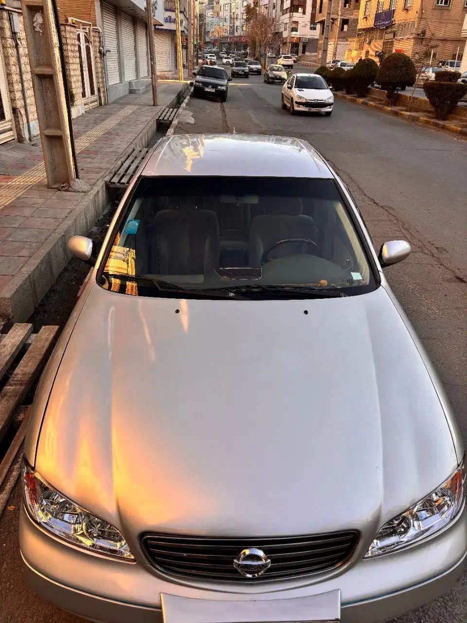 ماکسیما نقره ای مدل ۸۶ کارمندی|خودرو سواری و وانت|سنندج, |دیوار