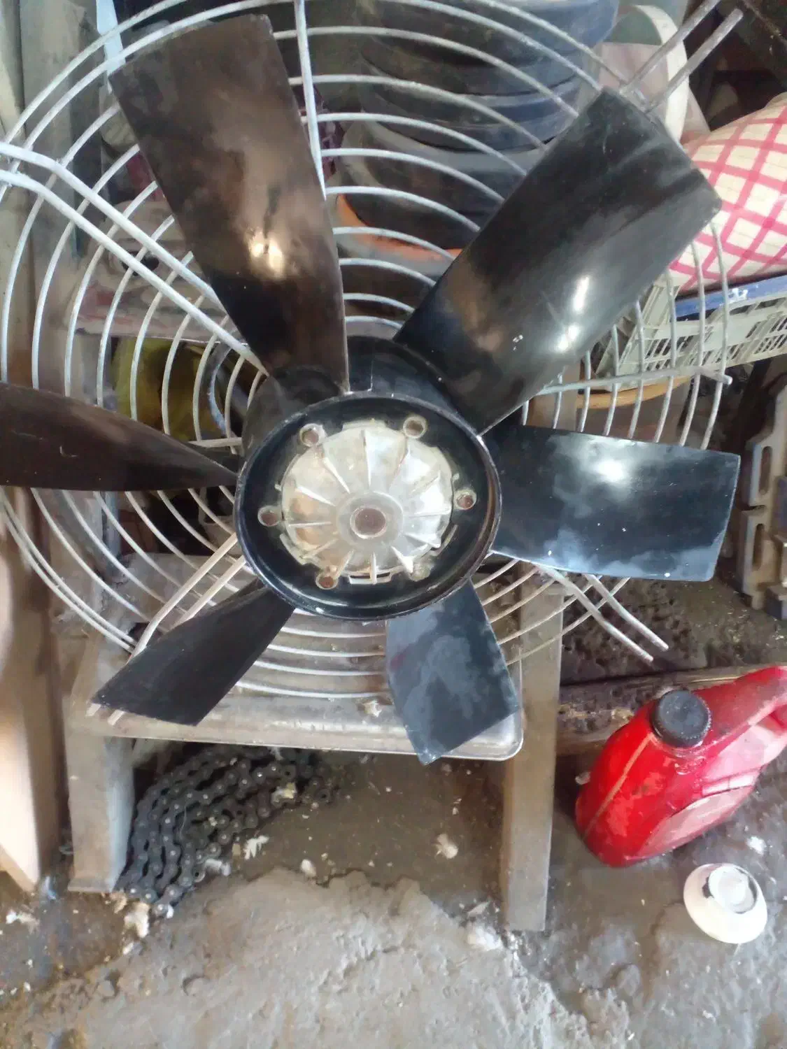 تعویه.۵۰.سه.فاز|پنکه و تصفیهکنندهٔ هوا|تربتحیدریه, ترمینال|دیوار