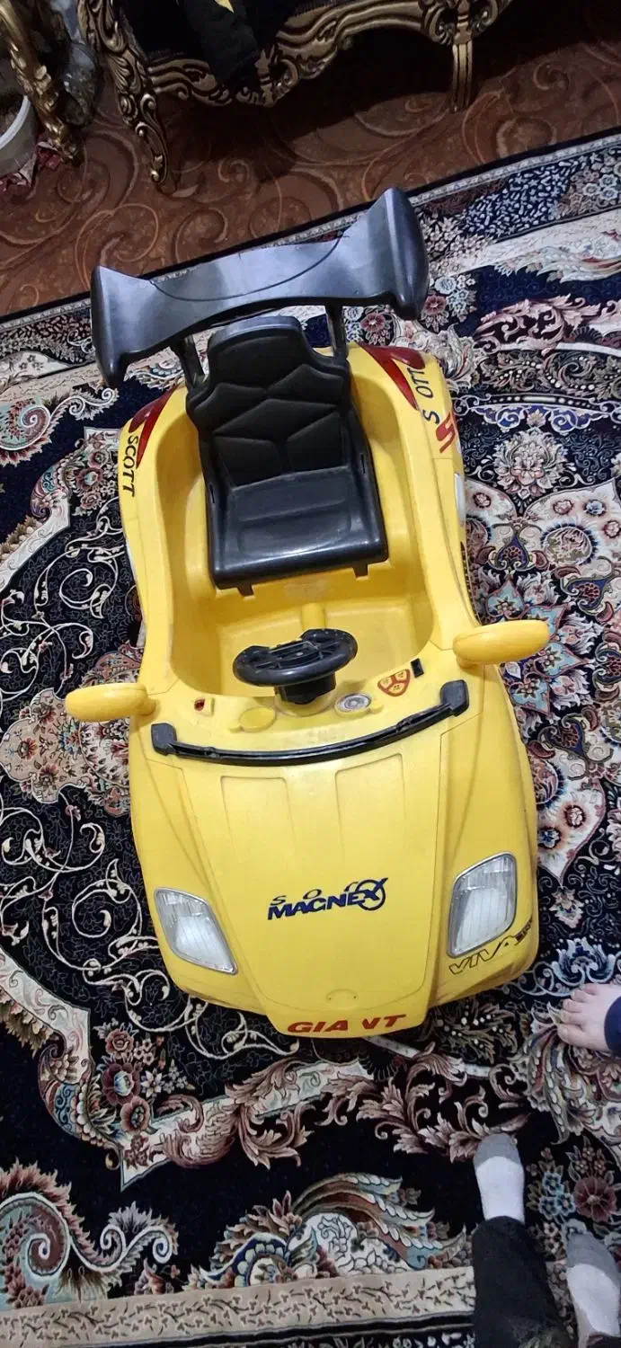 ماشین شارژی|اسباب‌بازی بچه|لیلان, |دیوار