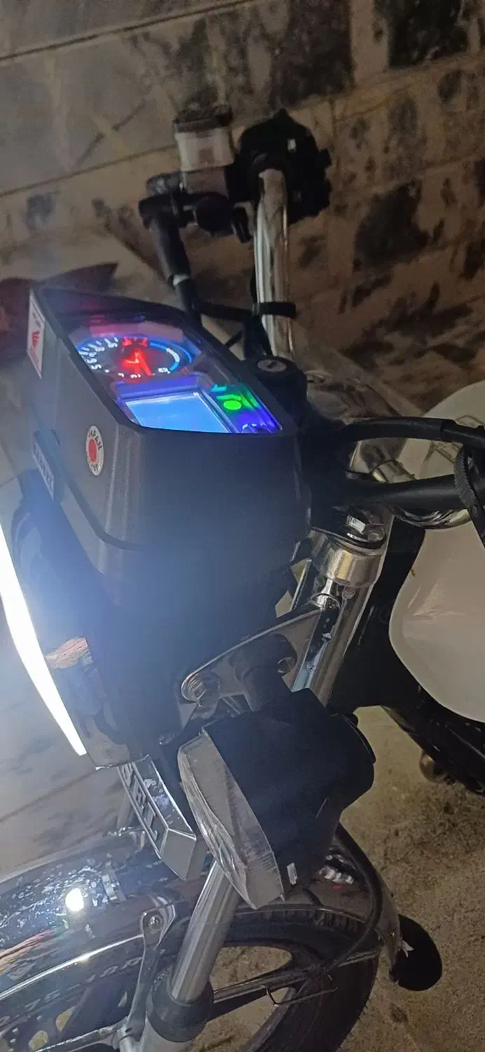 باسل ۲۰۰|موتورسیکلت|نیشابور, شهید بهشتی|دیوار