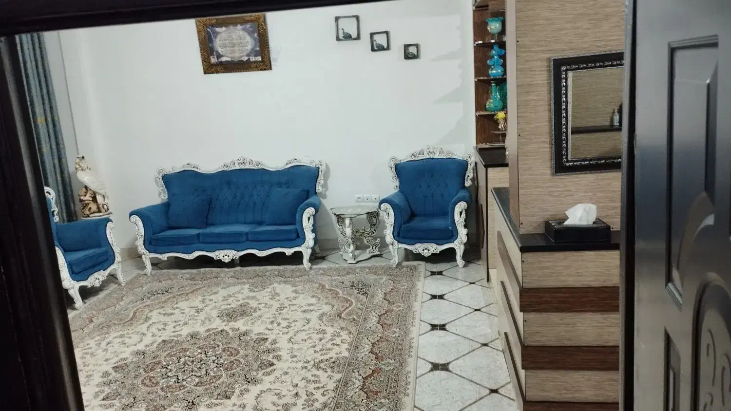 مبل ۷ نفره|مبلمان خانگی و میز عسلی|آشخانه, |دیوار