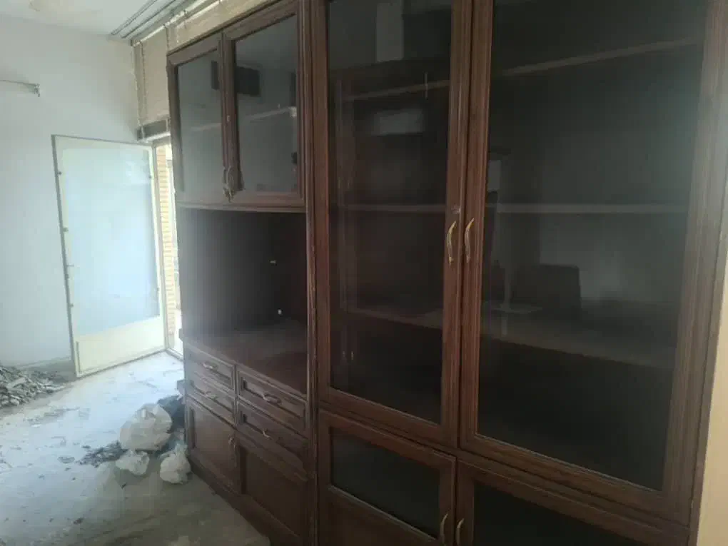 کمد چوبی|بوفه، ویترین، کنسول|اصفهان, شهید رجایی|دیوار