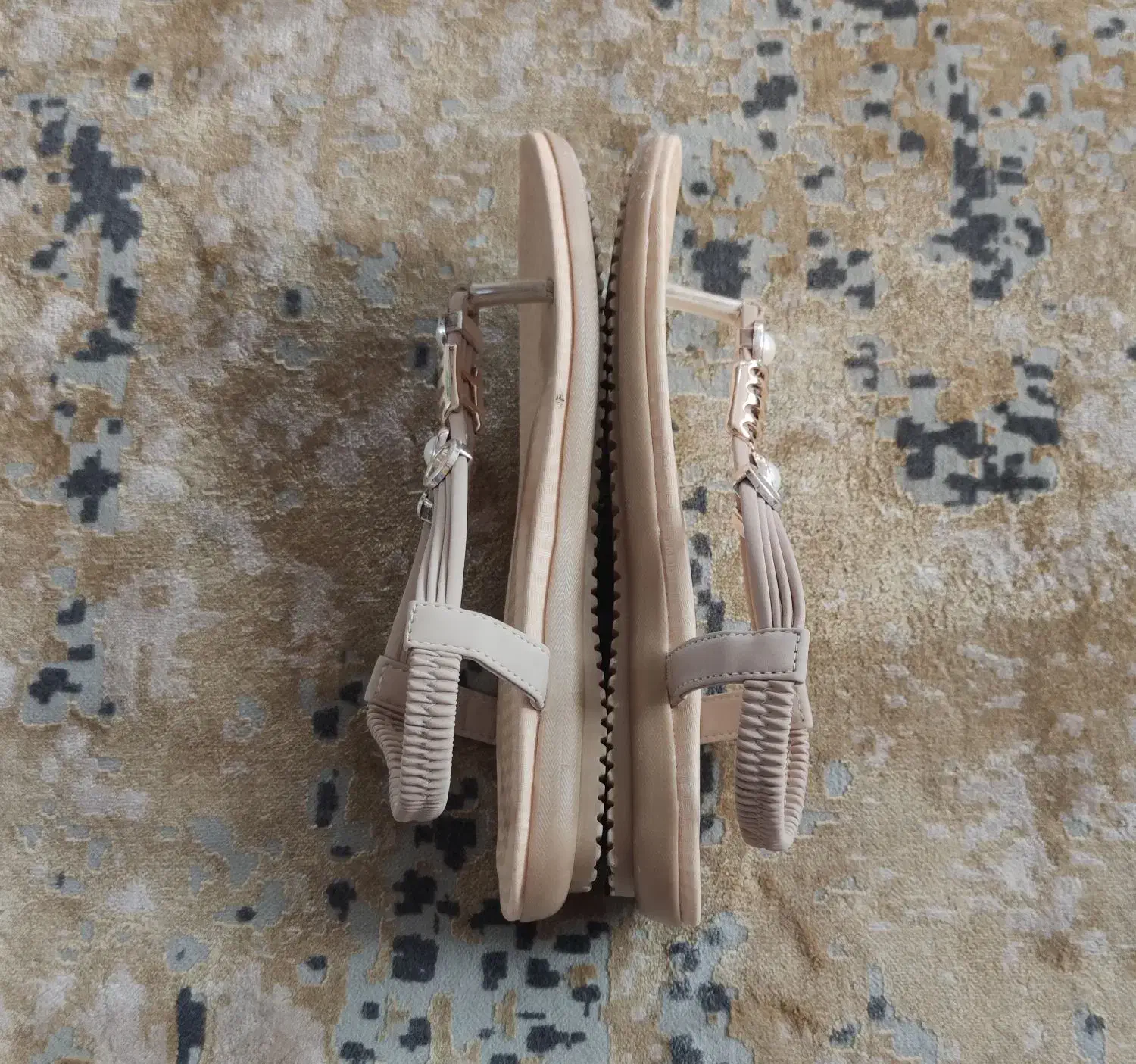 صندل زنانه|کیف، کفش، کمربند|تهران, مهرآباد جنوبی|دیوار