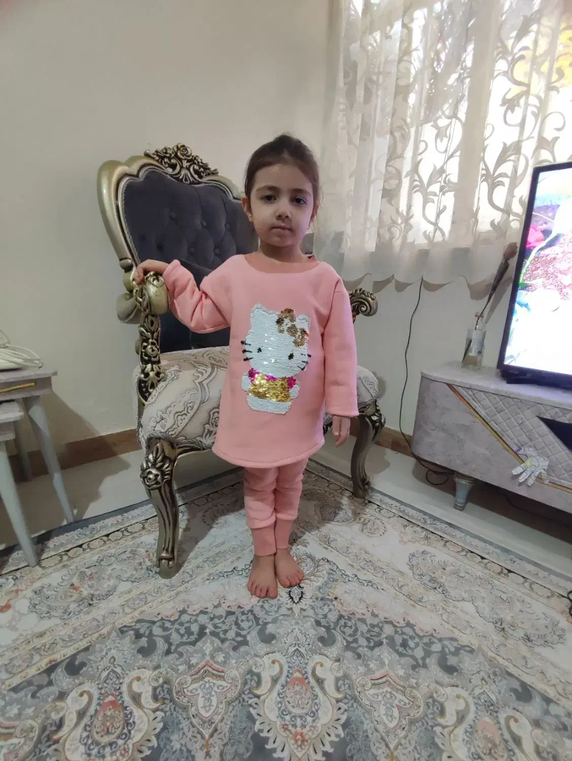 بلوز و شلوار دخترانه ۴ سال|کفش و لباس بچه|تهران, نازی‌آباد|دیوار