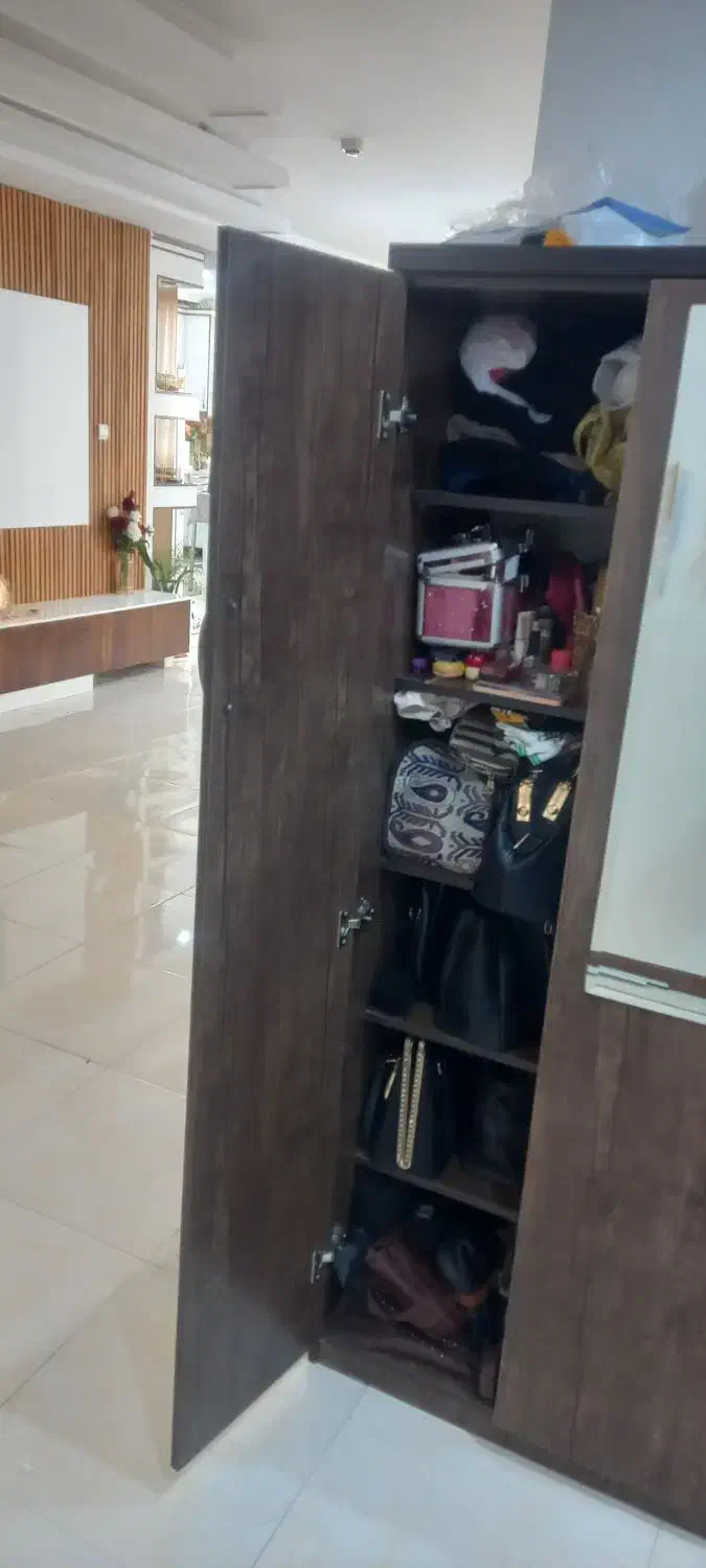 کارکرده|تخت و سرویس خواب|فردیس, سرحدی|دیوار