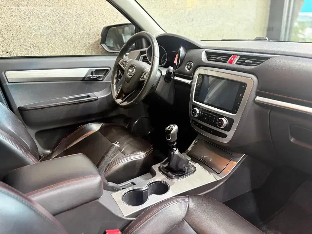 kmc t8 مدل ۴۰۲|خودرو سواری و وانت|تهران, ستارخان|دیوار