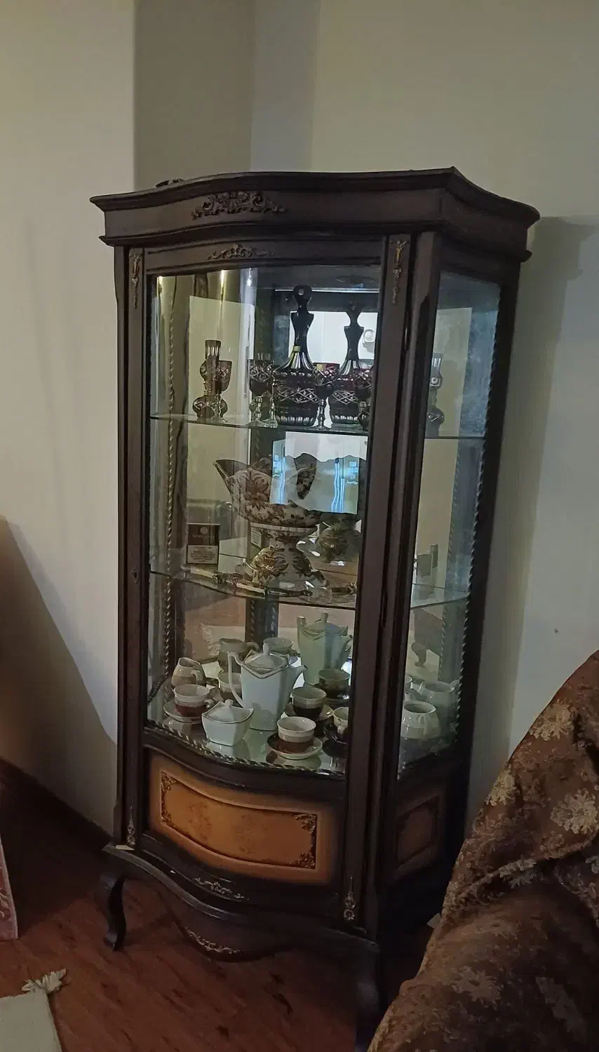 ویترین بفروش میرسد|بوفه، ویترین، کنسول|اصفهان, شهرک سلامت|دیوار