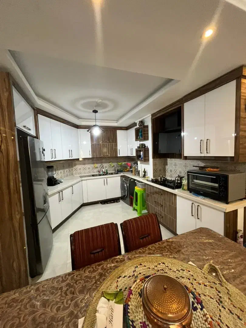 ۱۰۱ متر آپارتمان واقع در کوچه لاله|فروش آپارتمان|اصفهان, طامه|دیوار