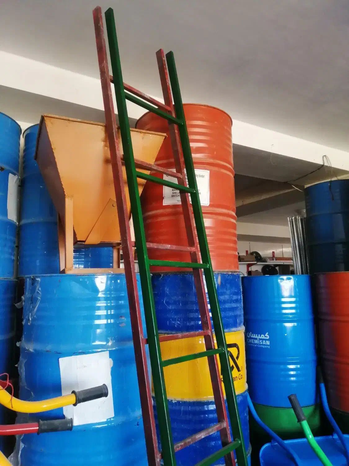 نردبان 3متری اهنی|ابزارآلات|زنجان, |دیوار