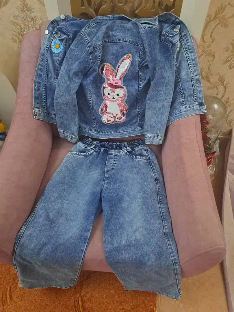 نونو|لباس|یاسوج, |دیوار