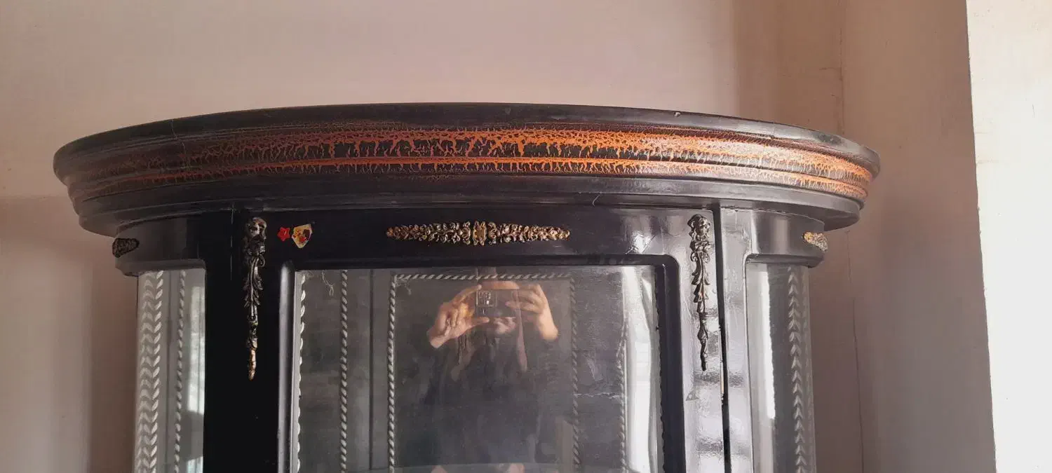 فروش گنجه پشت آینه سالم|بوفه، ویترین، کنسول|گلبهار, شهر جدید گلبهار|دیوار