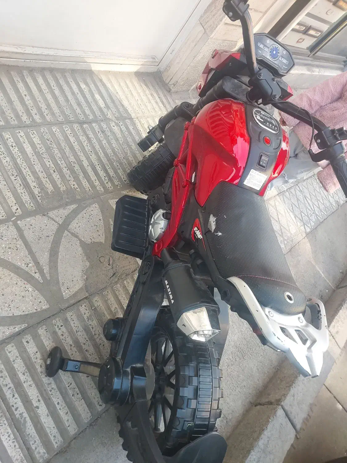 موتورشارژی درحد نو|اسباببازی بچه|تهران, افسریه جنوبی|دیوار