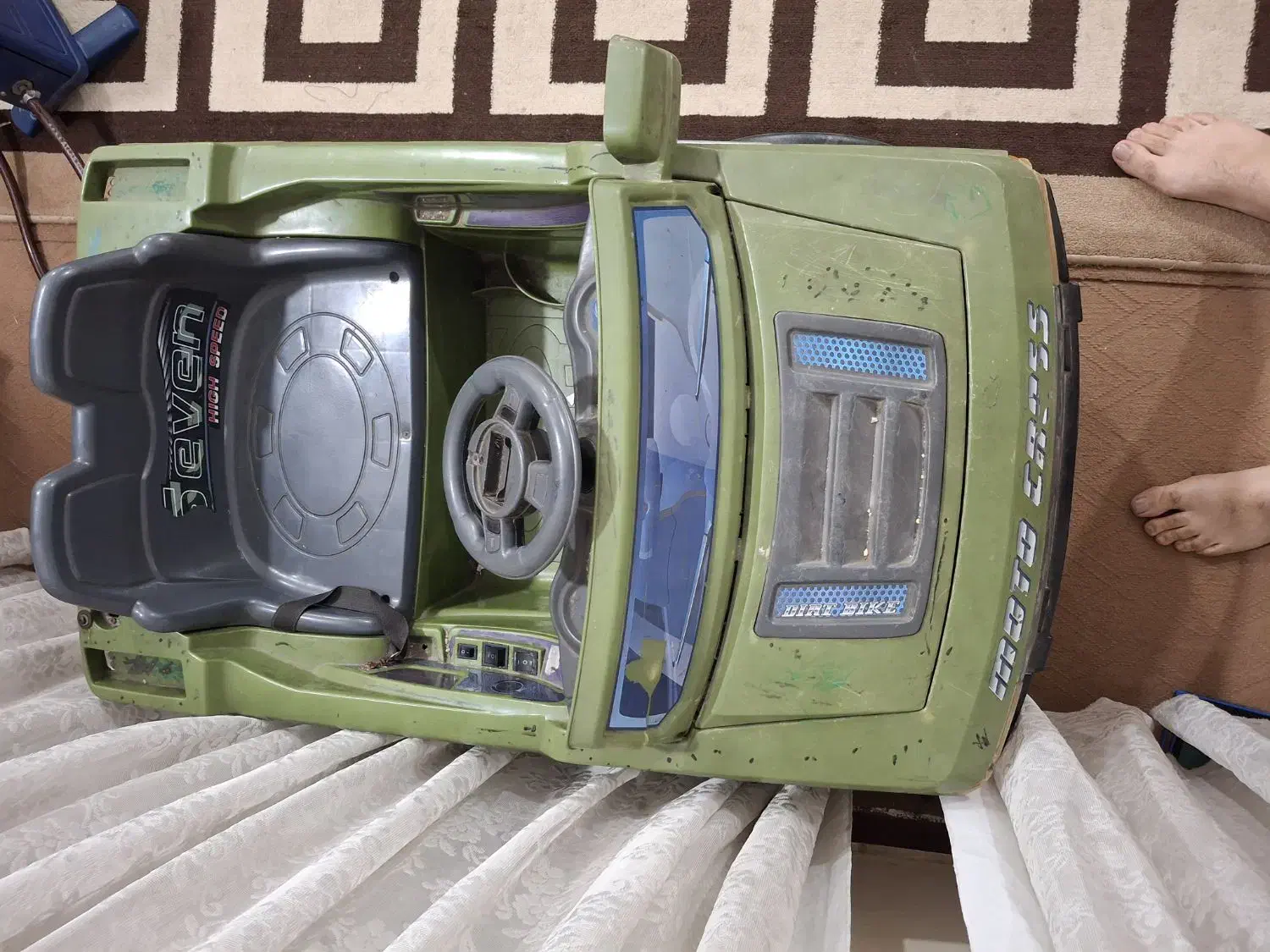 ماشین شارژی|اسباب‌بازی بچه|اهواز, فاز ۲ پادادشهر|دیوار