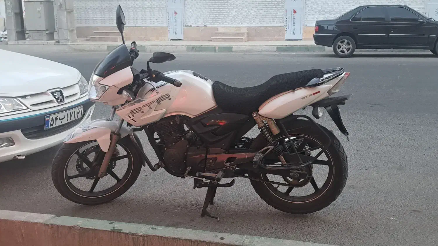 آپاچی مدل ۹۰ تمیز و مرتب بدون خرج|موتورسیکلت|اسلامشهر, شهرک الهیه|دیوار