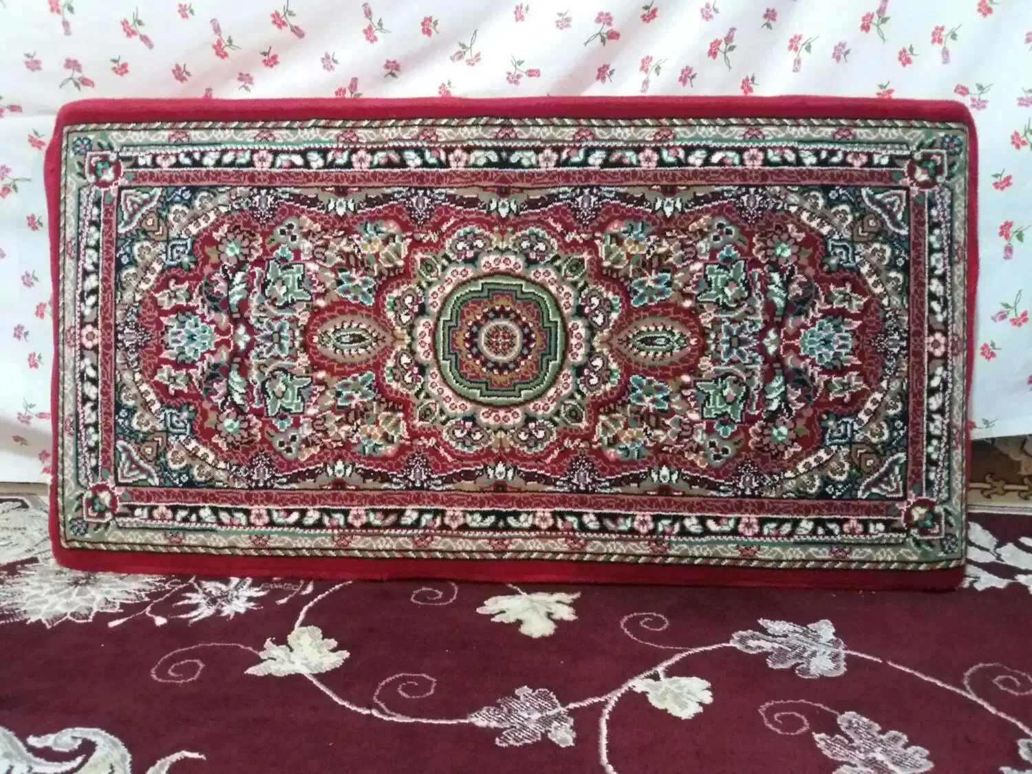 پشتی|پشتی|مشهد, حجاب (شهرک غرب)|دیوار