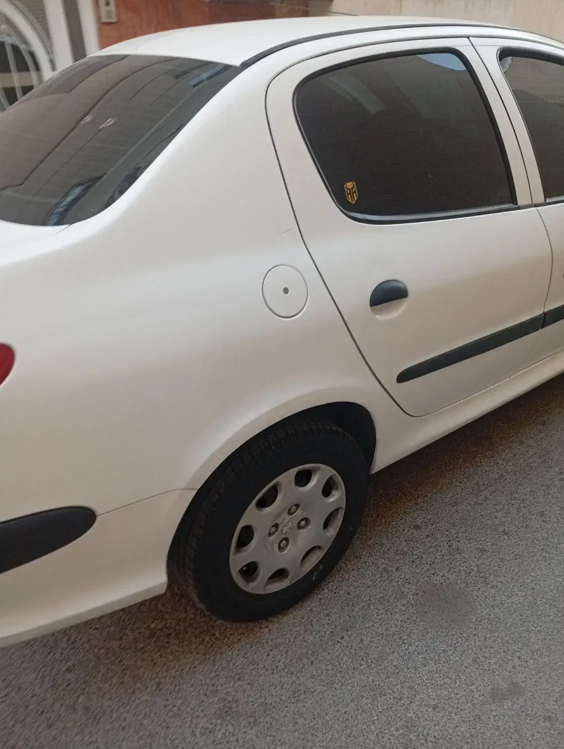 پژو206وی8|خودرو سواری و وانت|اصفهان, بهارستان|دیوار