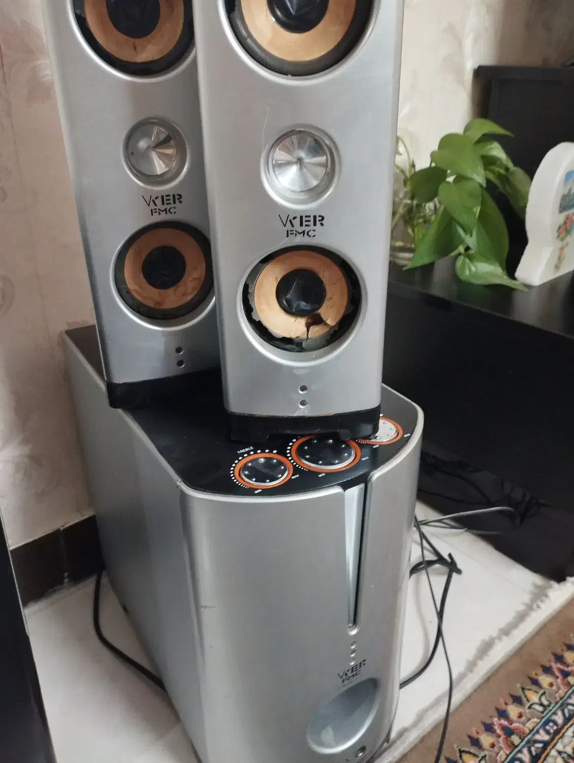 اسپیکر|قطعات و لوازم جانبی رایانه|قرچک, شهرک طلائیه|دیوار