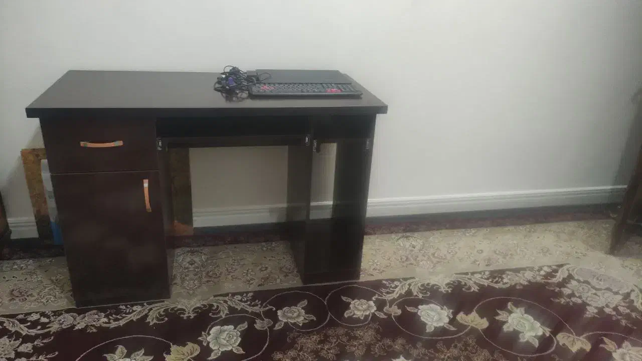 میز کامپیوتر|مبلمان اداری|خمینیشهر, |دیوار