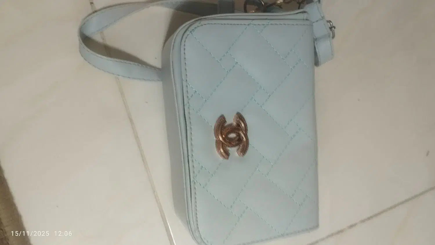 کیف|کیف، کفش، کمربند|اراک, |دیوار